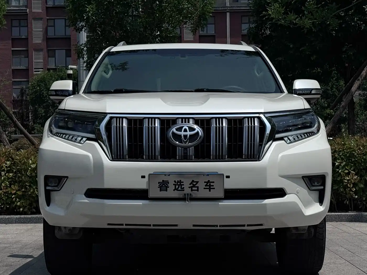 Toyota Prado (Import) 2014 2.7L Automatic Standard Edition фото 2