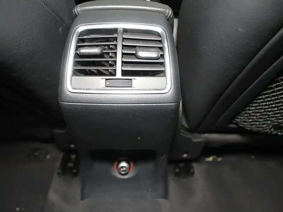 Audi Q3 2013 35 TFSI quattro Technology фото 11