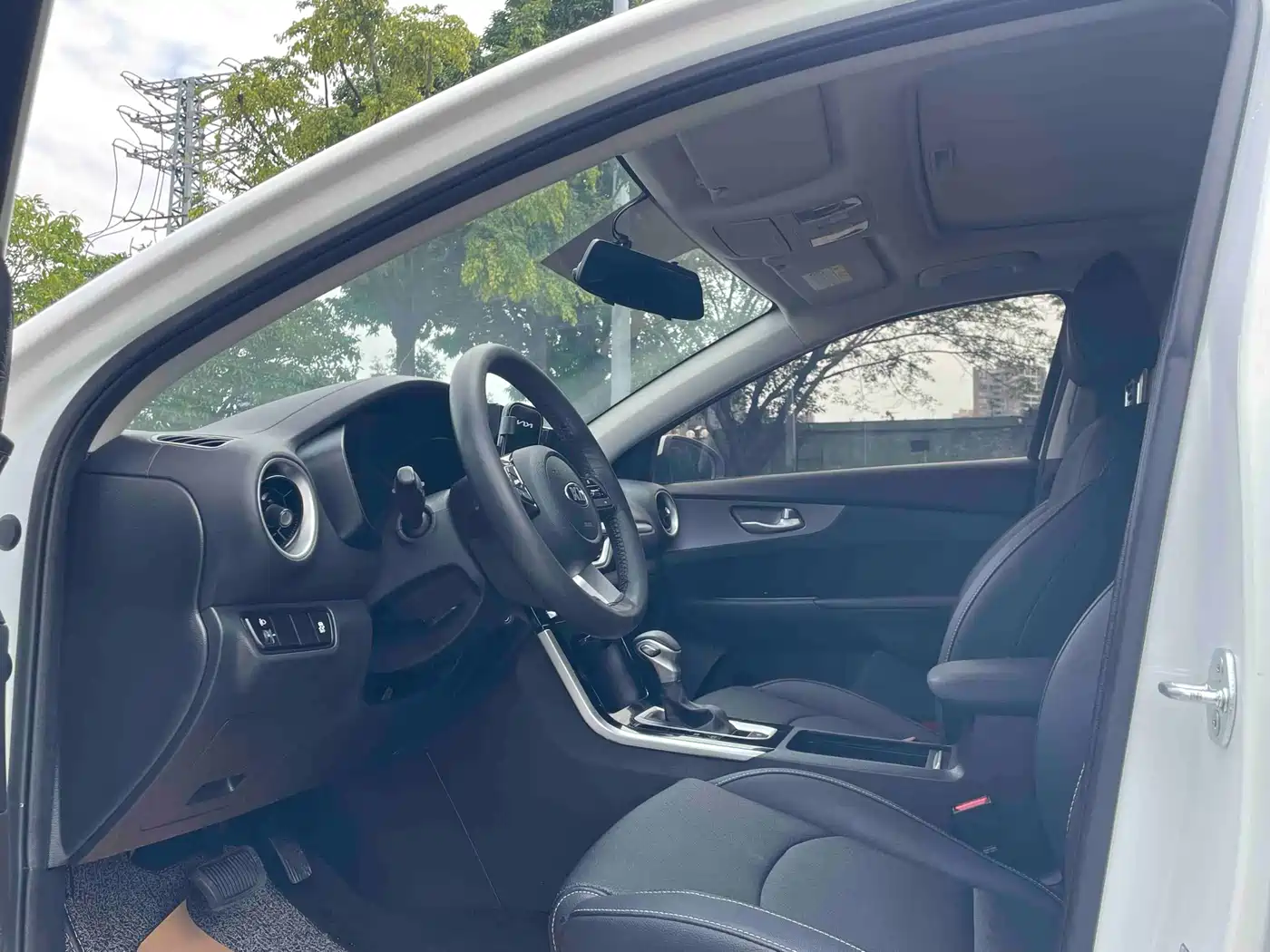 Kia K3 2021 Facelift 1.5L CVT Youth Edition фото 4