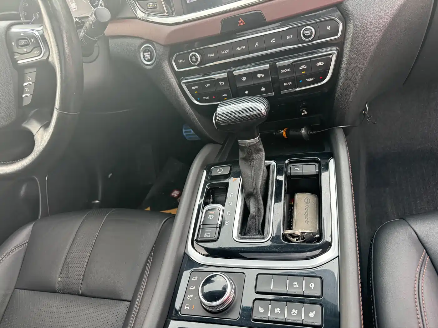 GAC Trumpchi Trumpchi GS8 2017 320T AWD Luxury Smart Connect (7-Seater) фото 11