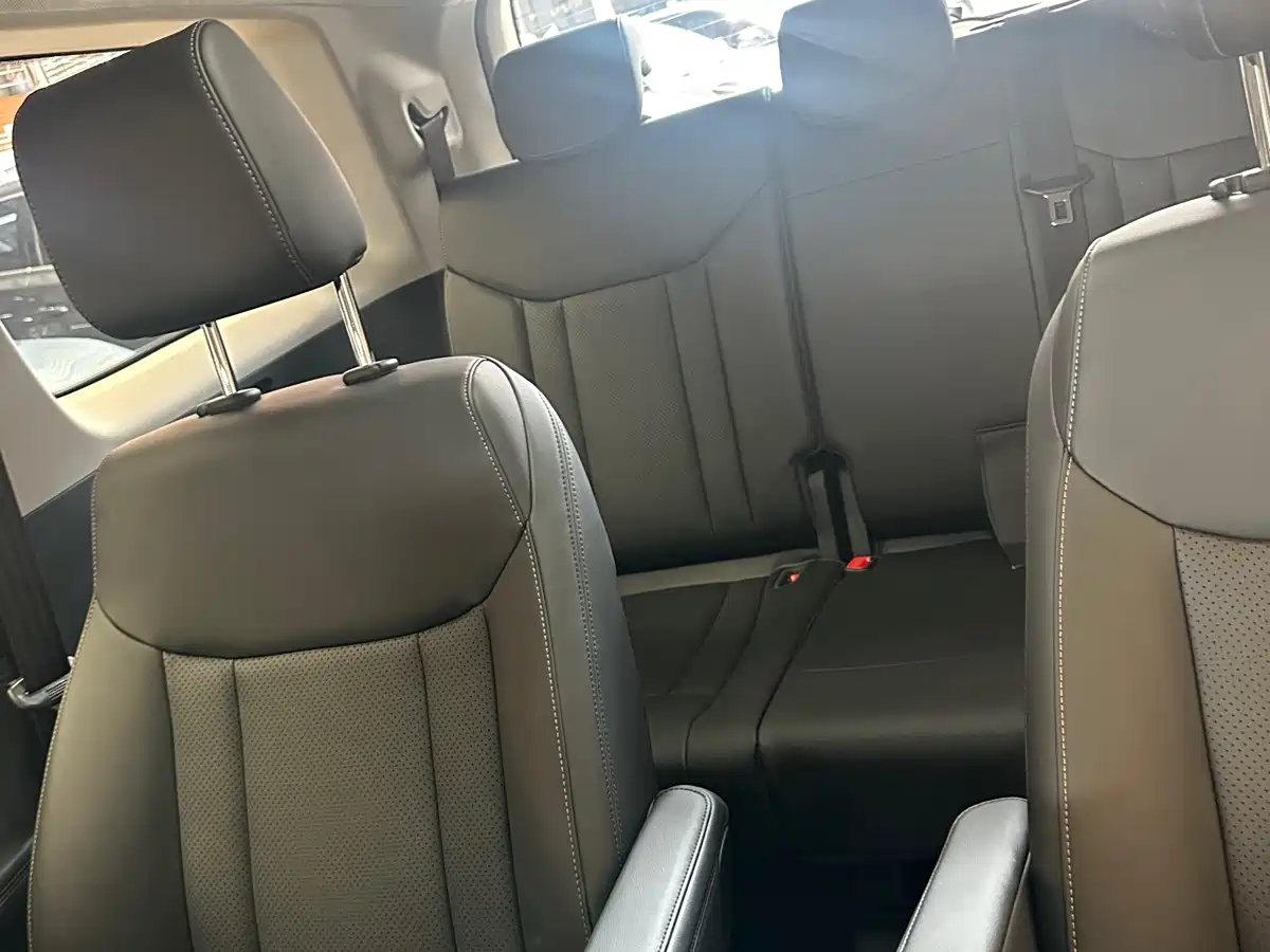 Wuling Motors Wuling Jiachen 2024 2022 1.5T CVT Smart Luxury