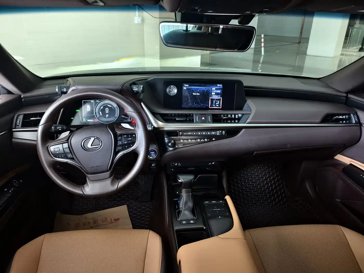 Lexus ES 2018 300h Excellence Edition China V фото 9