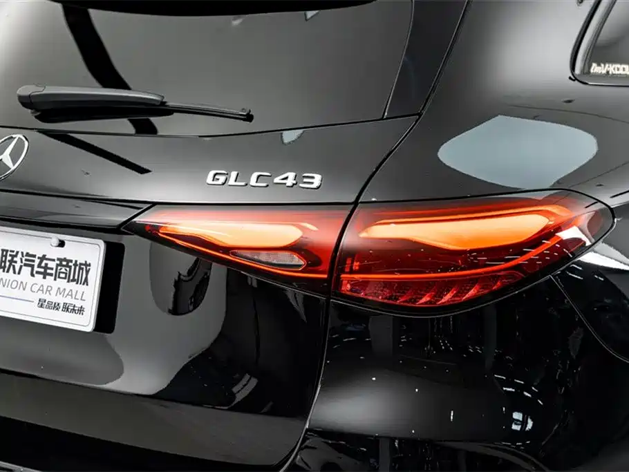 Mercedes-Benz GLC AMG 2024 AMG GLC 43 4MATIC фото 8