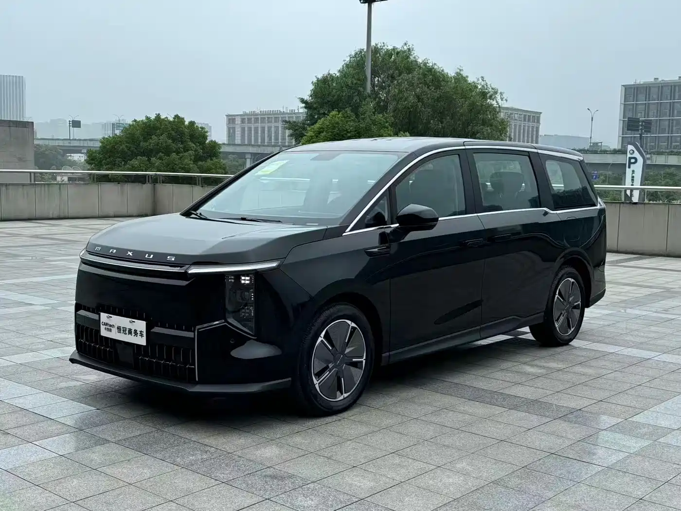 SAIC Maxus Dajia 7 2024 Model Super Hybrid Long Range Deluxe Edition