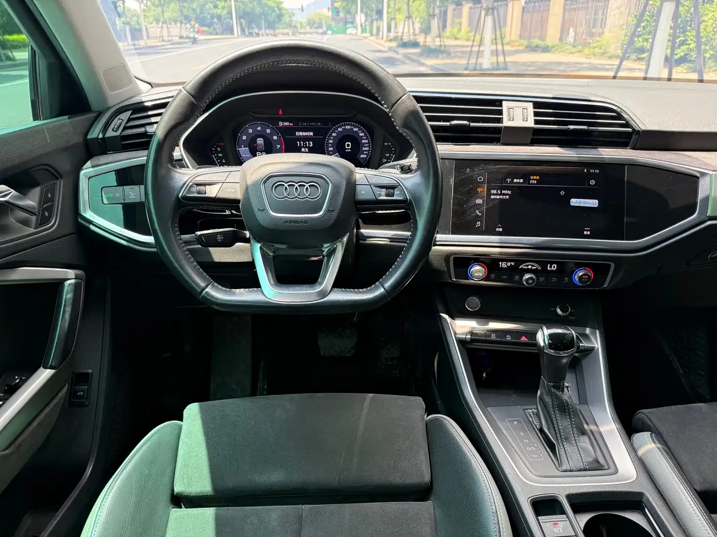 Audi Q3 2019 40 TFSI Fashion Dynamic фото 6