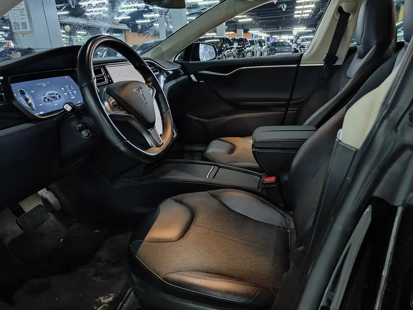 TESLA MODEL S