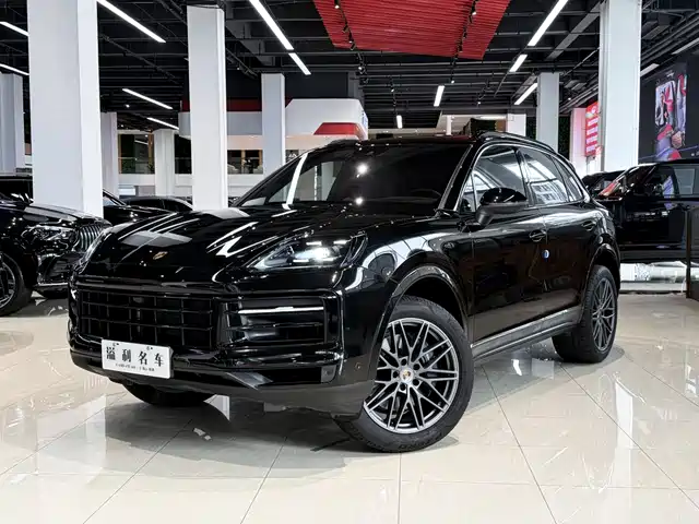 Porsche Cayenne 2023