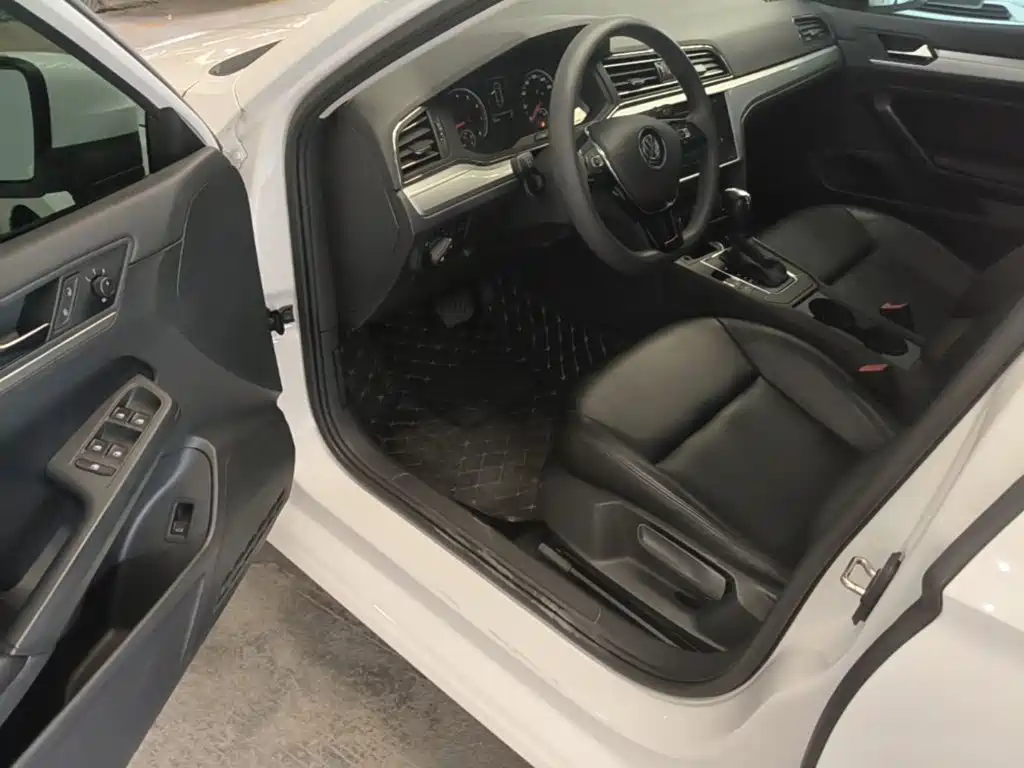 Volkswagen Lamando, миниатюра 16