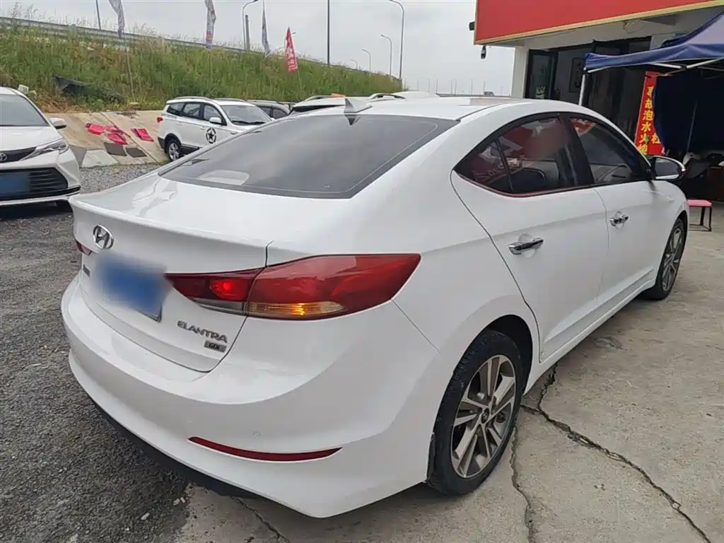 HYUNDAI LEAD