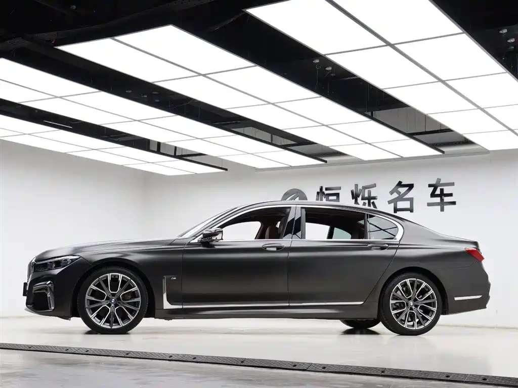 BMW 7 Series 2019 Facelift 750Li xDrive V8 M Sport Package фото 35
