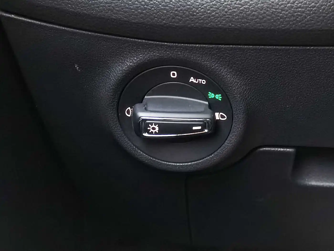 Škoda Kodiaq 2018 Facelift TSI330 5-seat 2WD Premium Luxury Edition фото 18