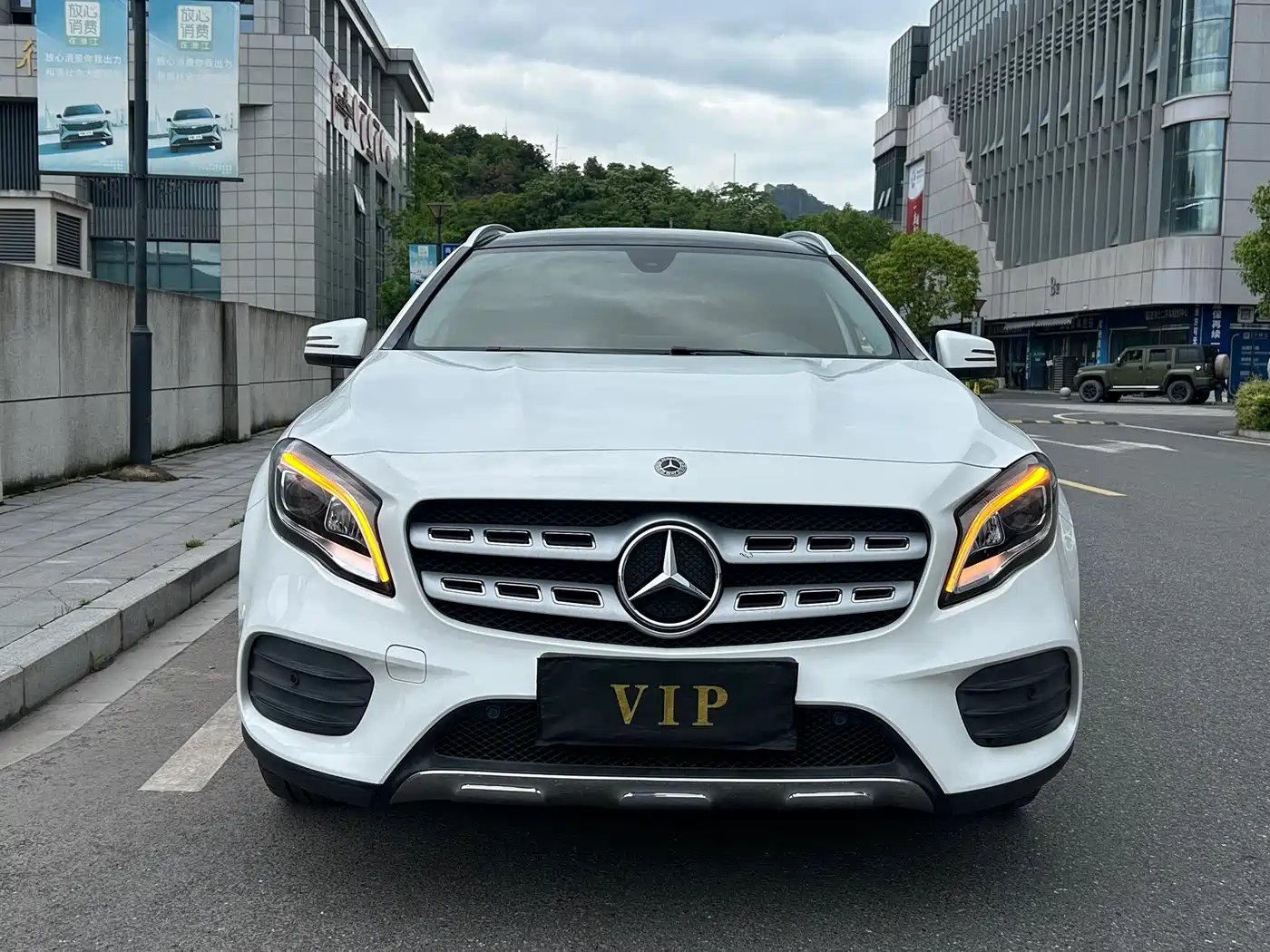 Mercedes-Benz GLA 2019 GLA 200 Fashion фото 2