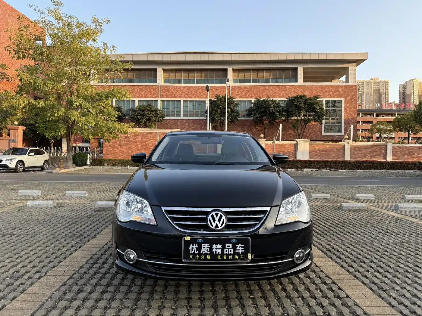 Volkswagen Bora 2012 1.6L Automatic Luxury Model фото 2