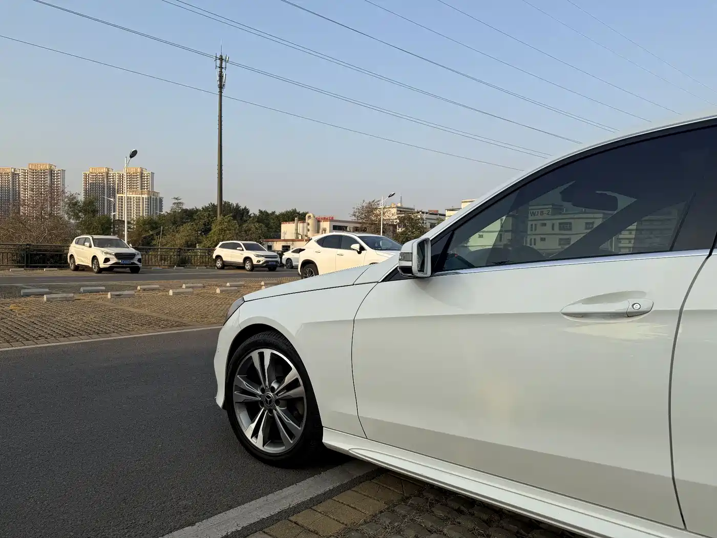 Mercedes-Benz E-Class 2015 E 260 L Sport фото 5