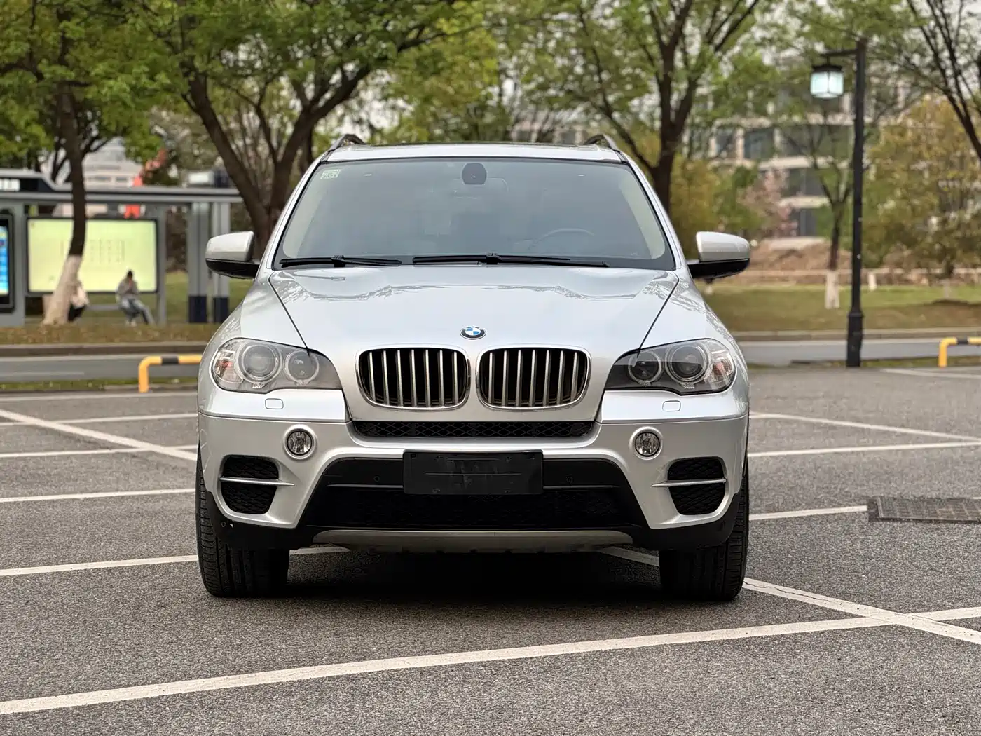 BMW X5 (Import) 2011 xDrive35i Leading Edition фото 17