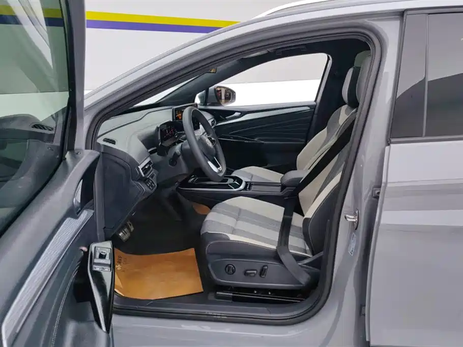 VOLKSWAGEN ID.4 CROZZ