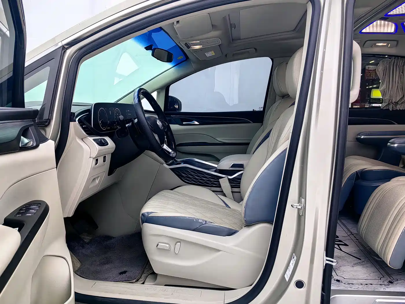 Buick GL8 2023 ES Landmaster Comfort фото 5
