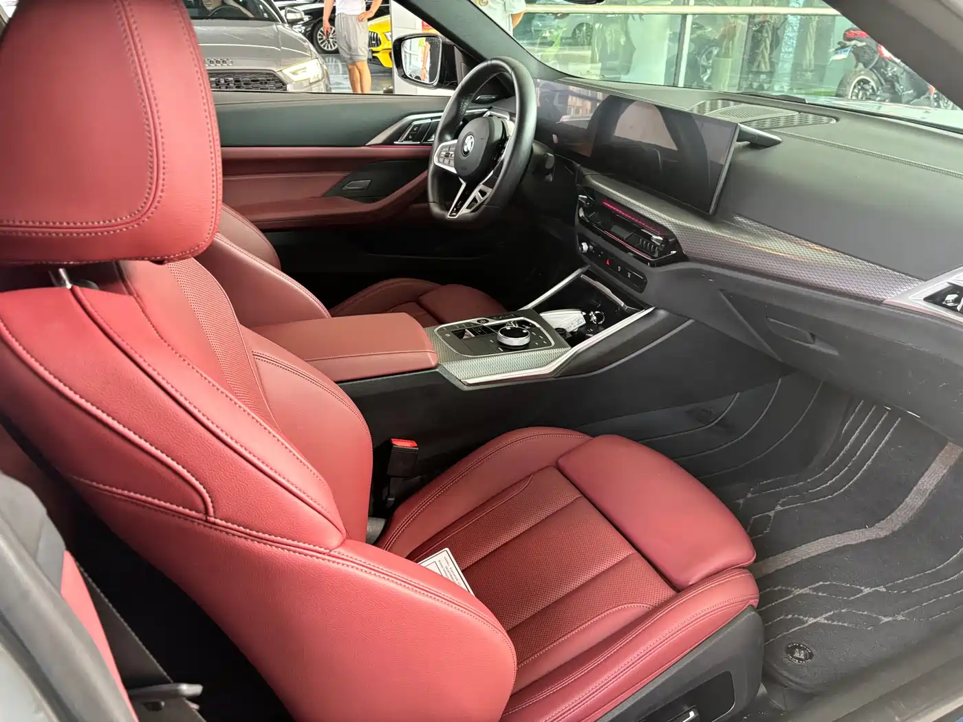 BMW 4 Series 2024 430i M Sport Shadow Edition фото 10