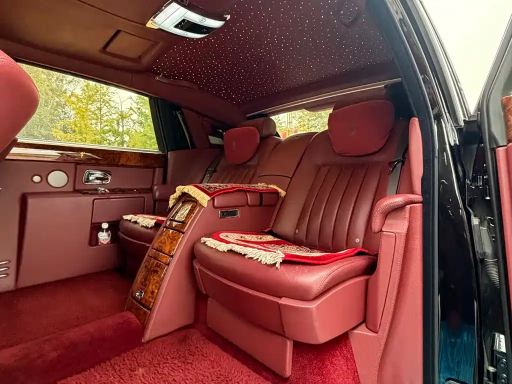 Фото 9 - Rolls-Royce Phantom