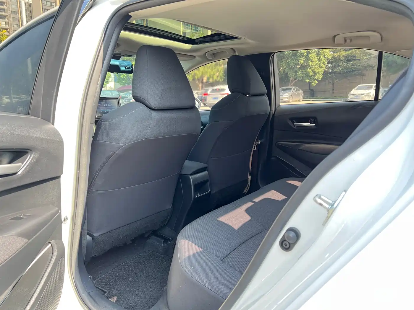 Toyota Corolla 2019 1.2T S-CVT GL-i Elite Edition фото 10