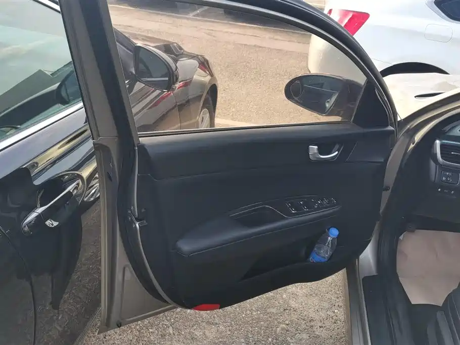 Kia K5 2016 1.6T Automatic LUX фото 7