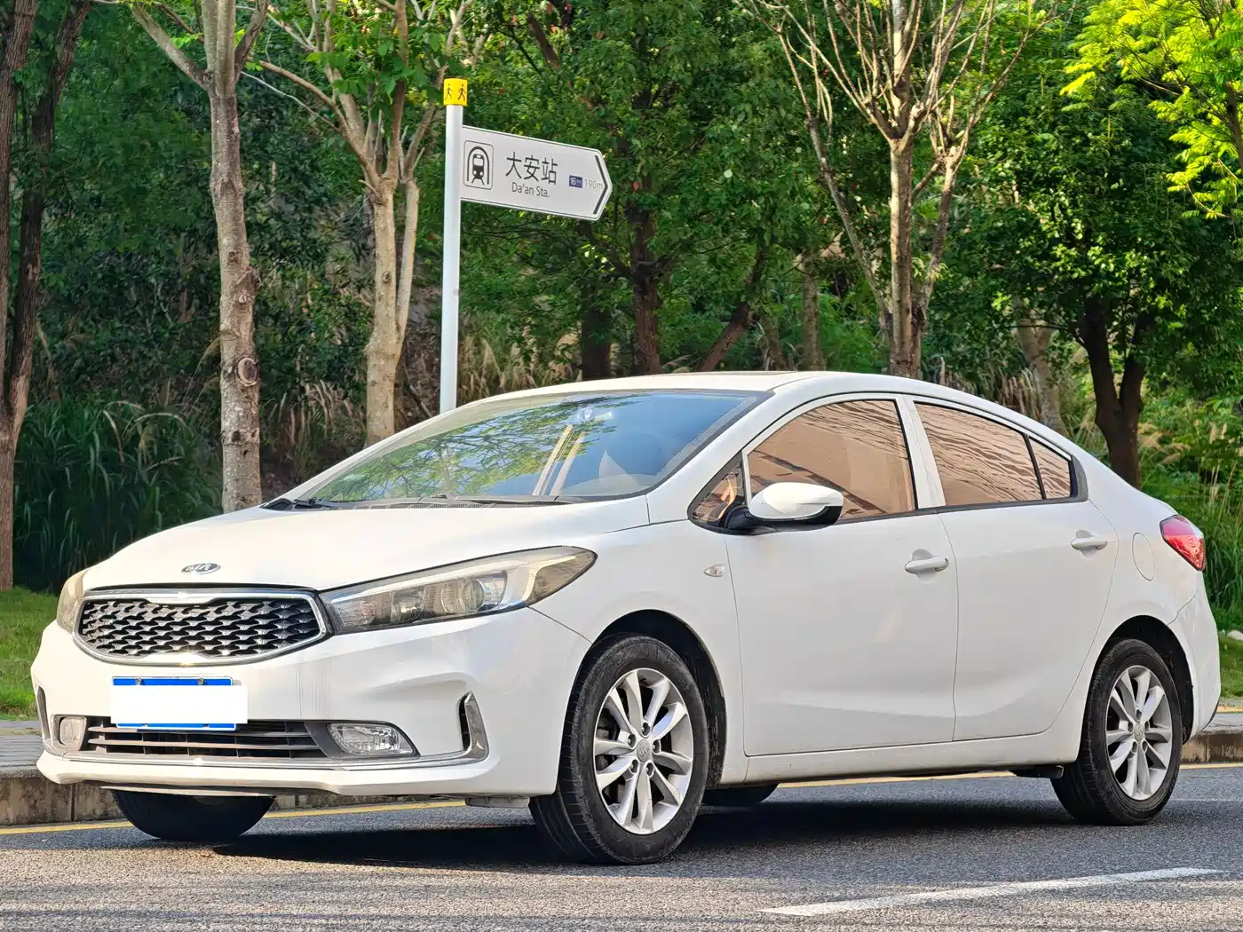 Kia K3 2016 1.6L Automatic GLS