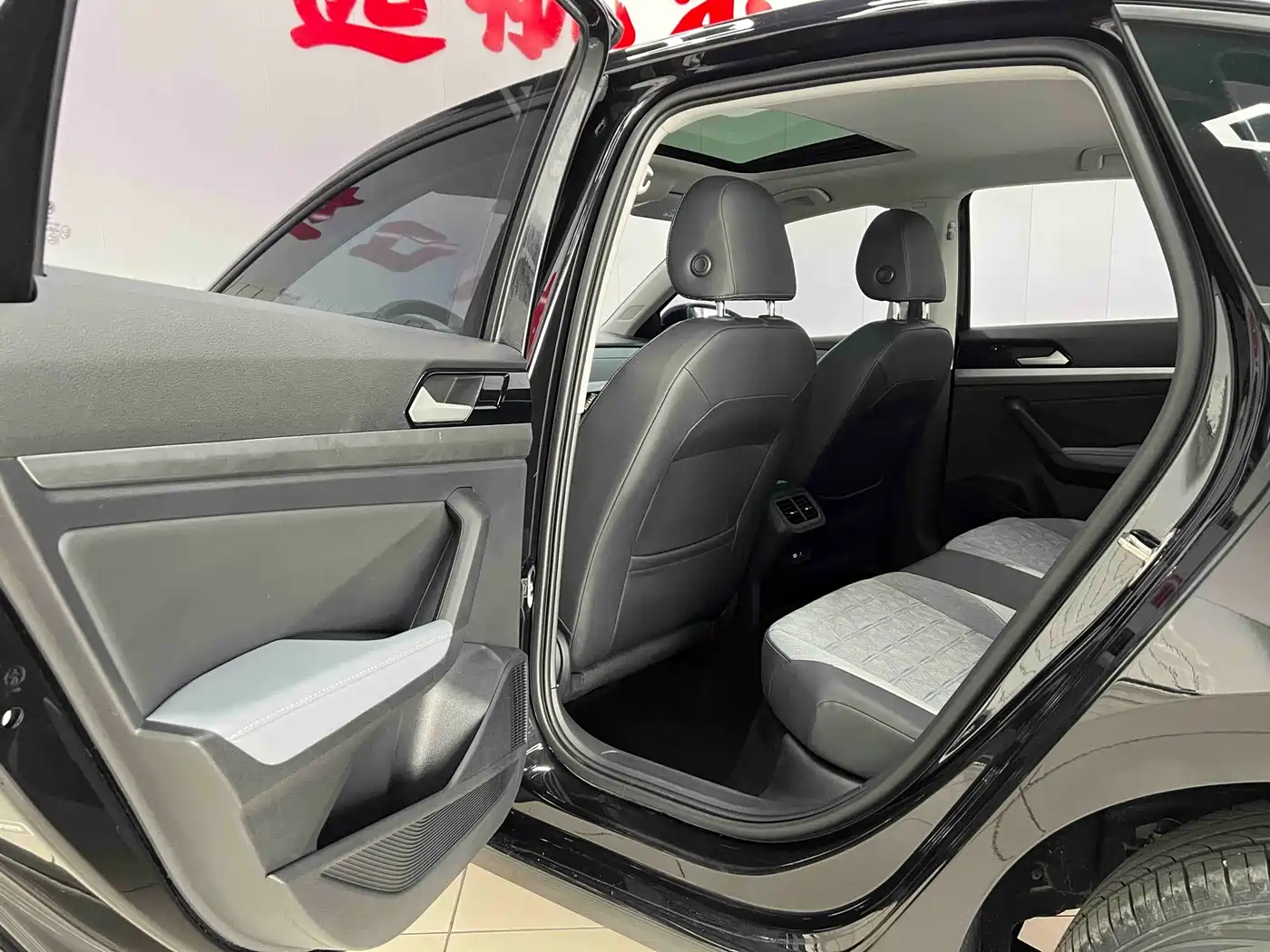 Volkswagen Lavida 2023 280TSI DSG Starlight Comfort Edition фото 15