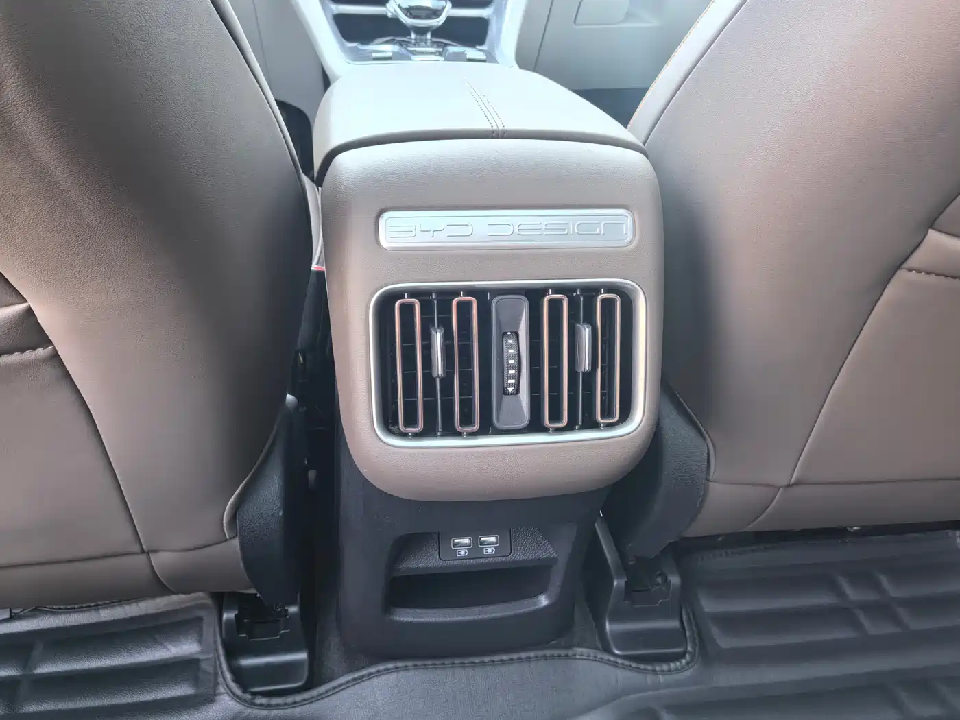 BYD Song Pro New Energy 2022 DM-i 110km Flagship фото 12