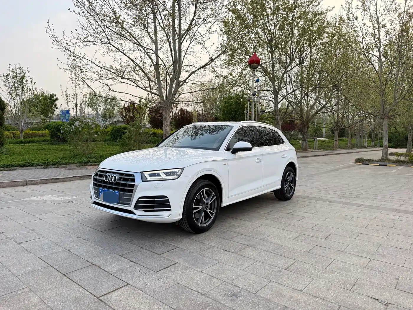 Audi Q5L 2020 Facelift 40 TFSI Honor Fashion