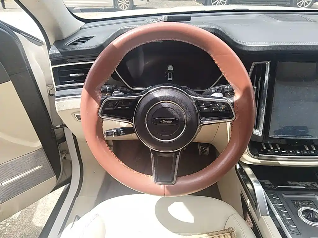 Zotye T700 2017 2017 1.8T DCT Prestige