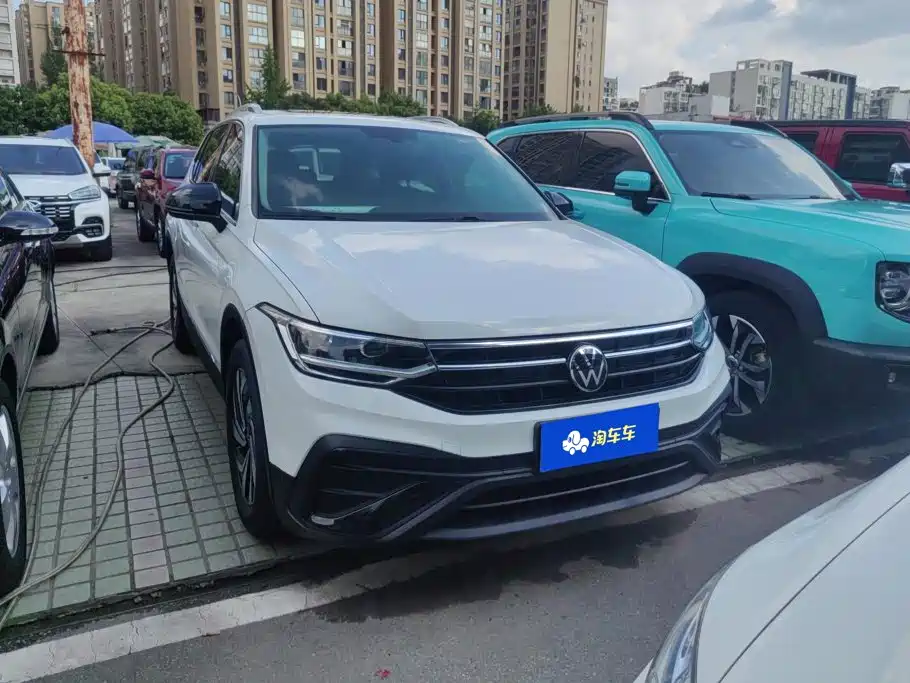 Volkswagen Tiguan L 2025 2024 300TSI Auto 2WD Smart Edition