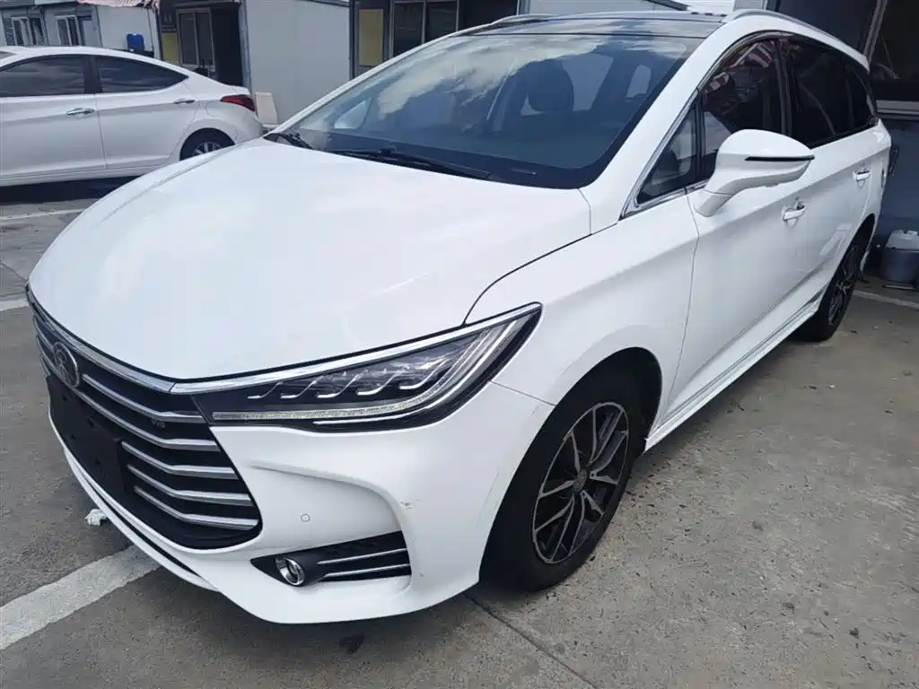 BYD Song MAX 2017 1.5T Auto Smart Connect Premium 7-seater