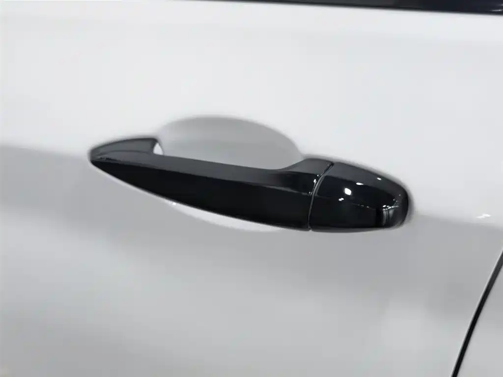 BMW 1 Series 2020 Model 120i M Sport Package фото 18
