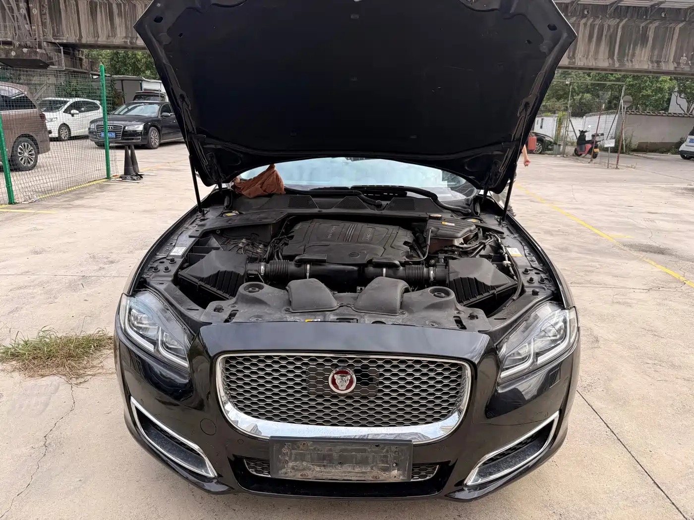Jaguar XJ 2017 2018 XJL 3.0 SC 2WD Elegant Business Edition