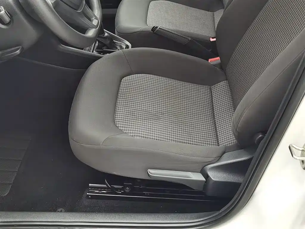 Volkswagen Santana 2021 1.5L Automatic Trend Edition фото 20