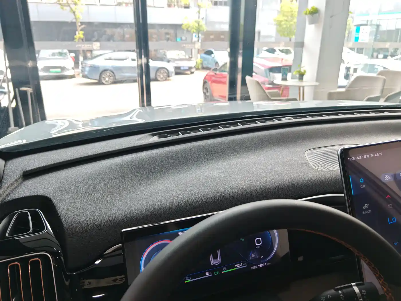 BYD Song Pro New Energy 2022 DM-i 110km Flagship Pro фото 16