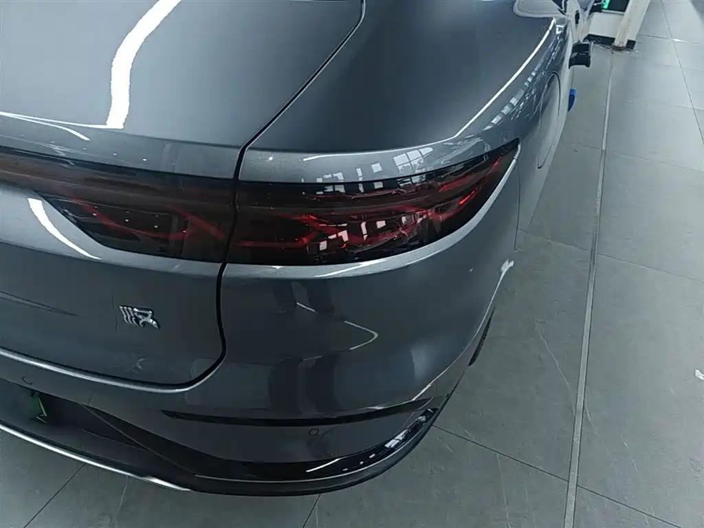 BYD Han 2022 DM-i 121KM Premium Edition фото 8