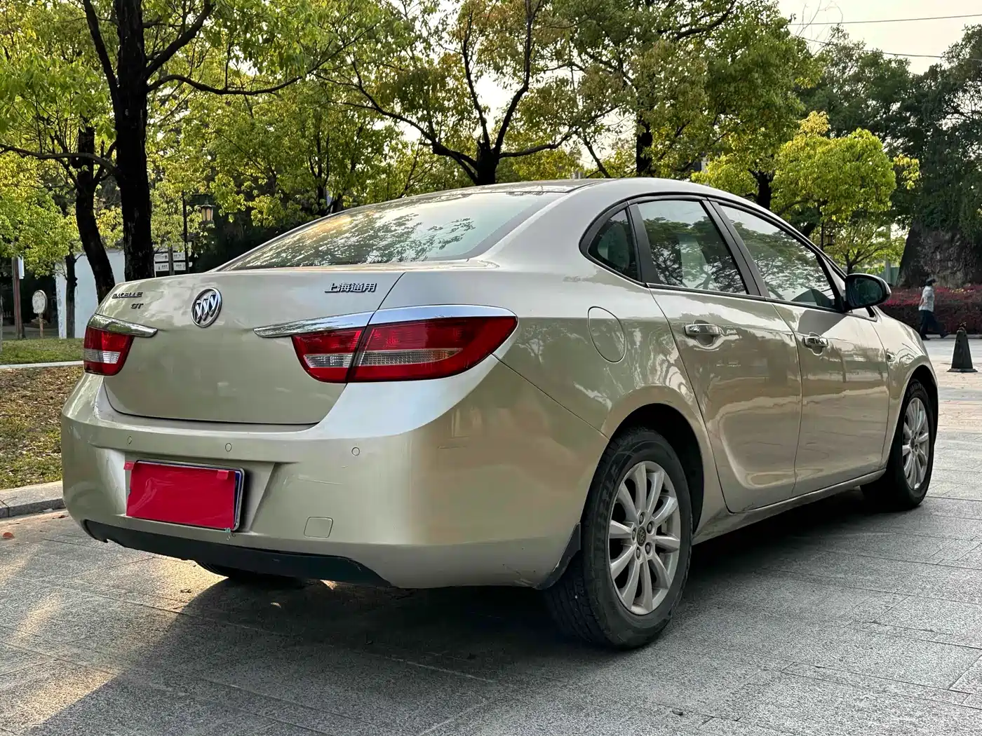 Buick Excelle 2013 GT 1.6L Automatic Comfort Edition фото 6