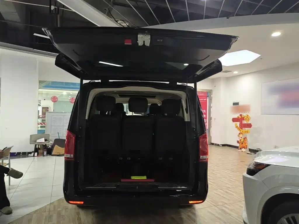 Mercedes-Benz V-Class 2022 V 260 Prestige Edition фото 19