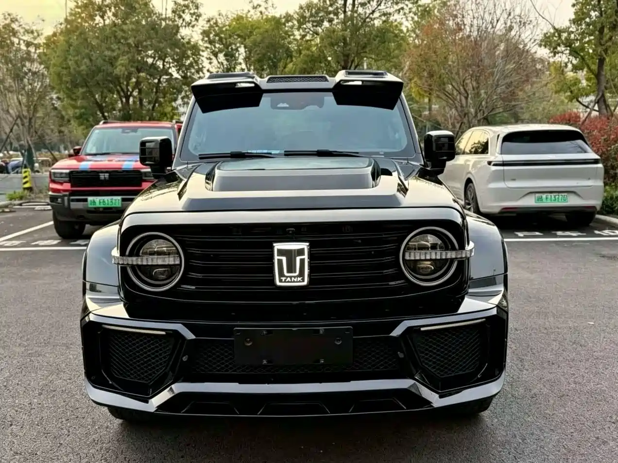 Tank 300 2023 Off-Road Edition 2.0T Challenger фото 2