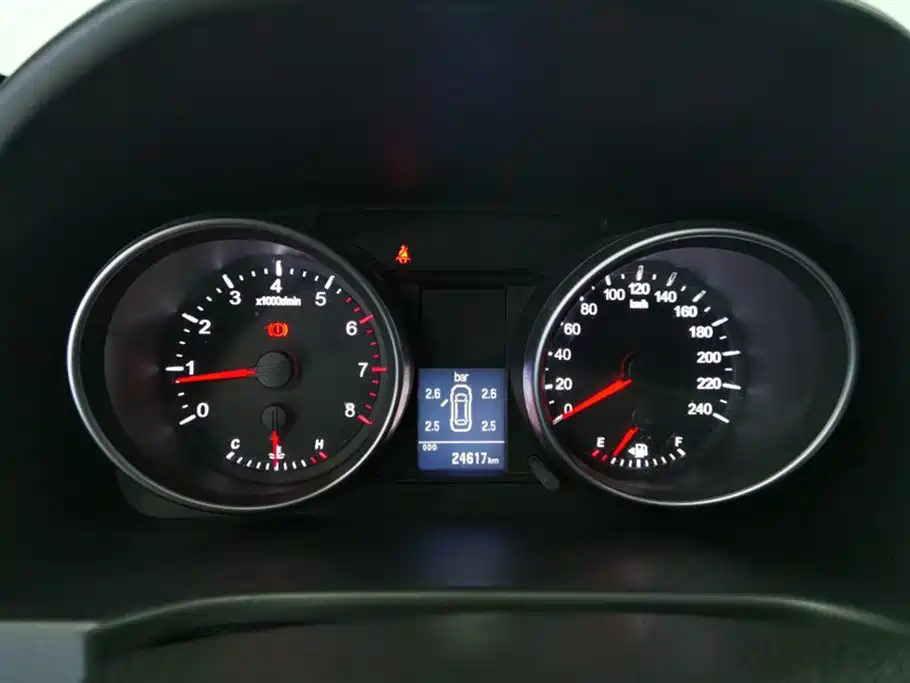 Haval M6 2019 1.5T Manual 2WD Urban Type China VI фото 14