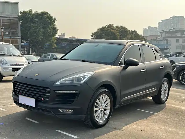 ZOTYE SR9