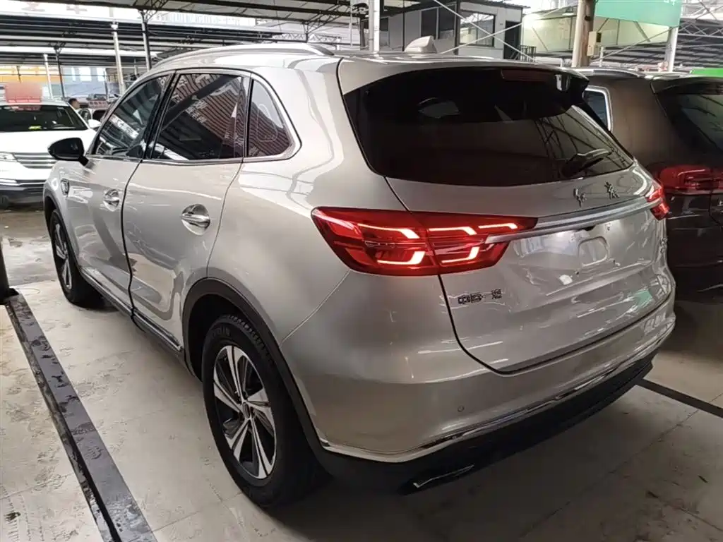 Hongqi HS5 2019 2.0T Smart Connect Enjoy Edition фото 5