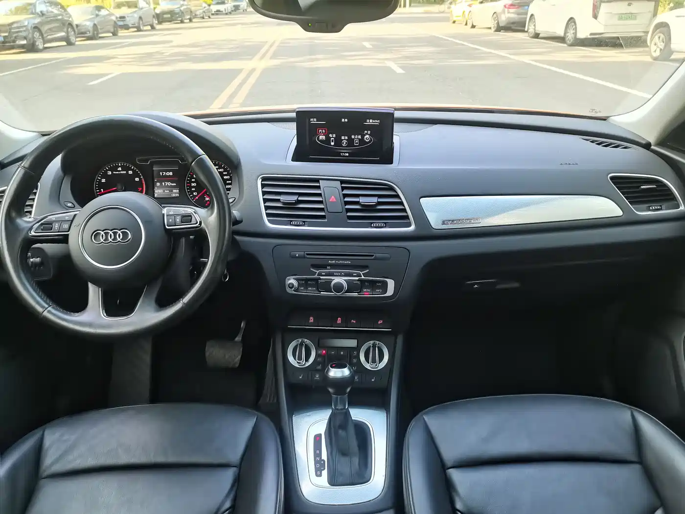 Audi Q3 2015 35 TFSI quattro Technology фото 14
