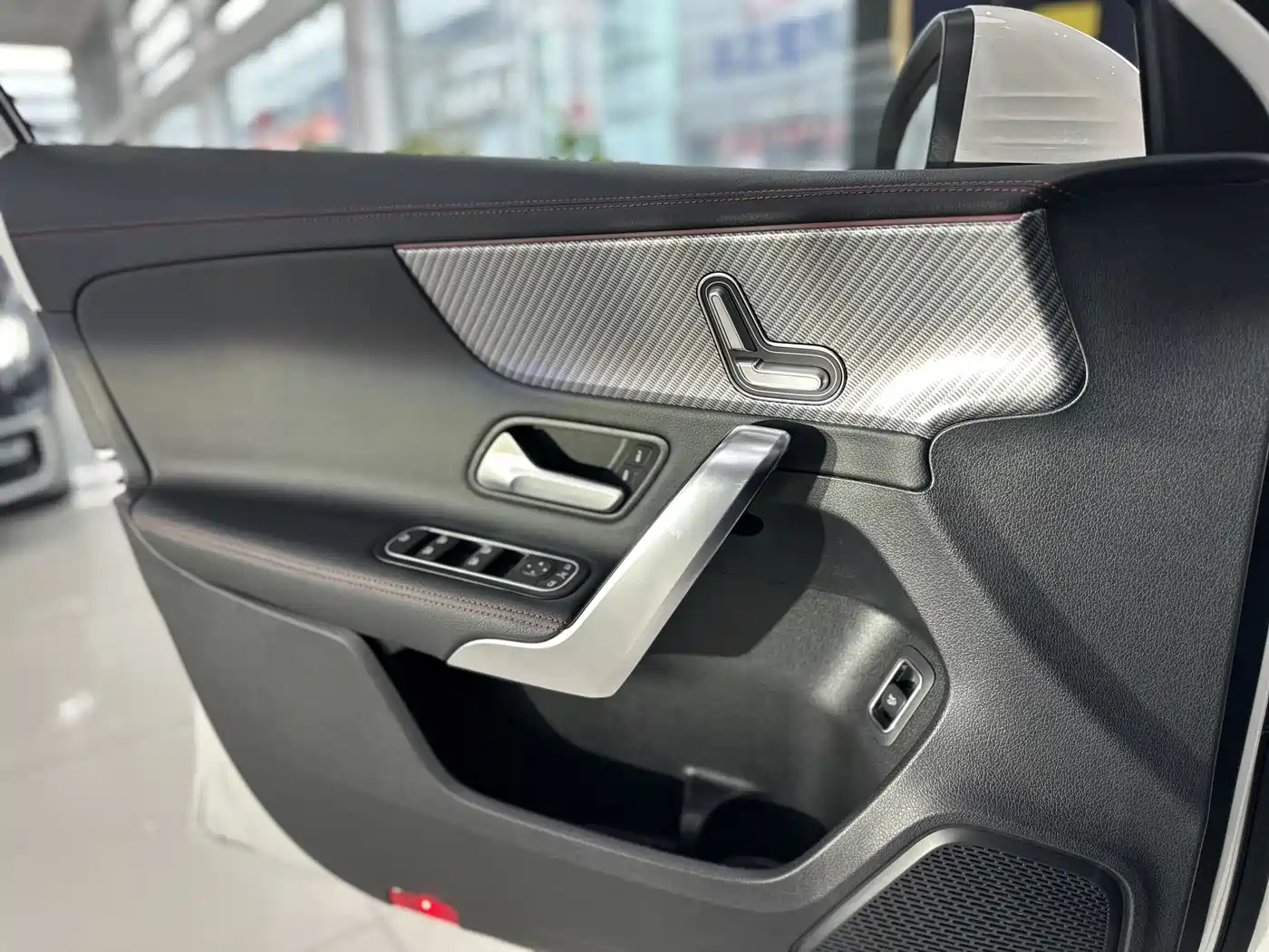Mercedes-Benz A-Class 2023 A 200 L Fashion фото 8