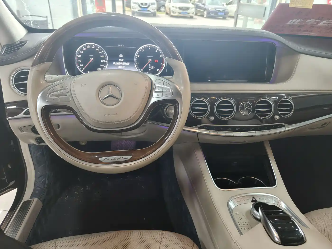 Mercedes-Benz Maybach S-Class 2015 S 400 4MATIC фото 14