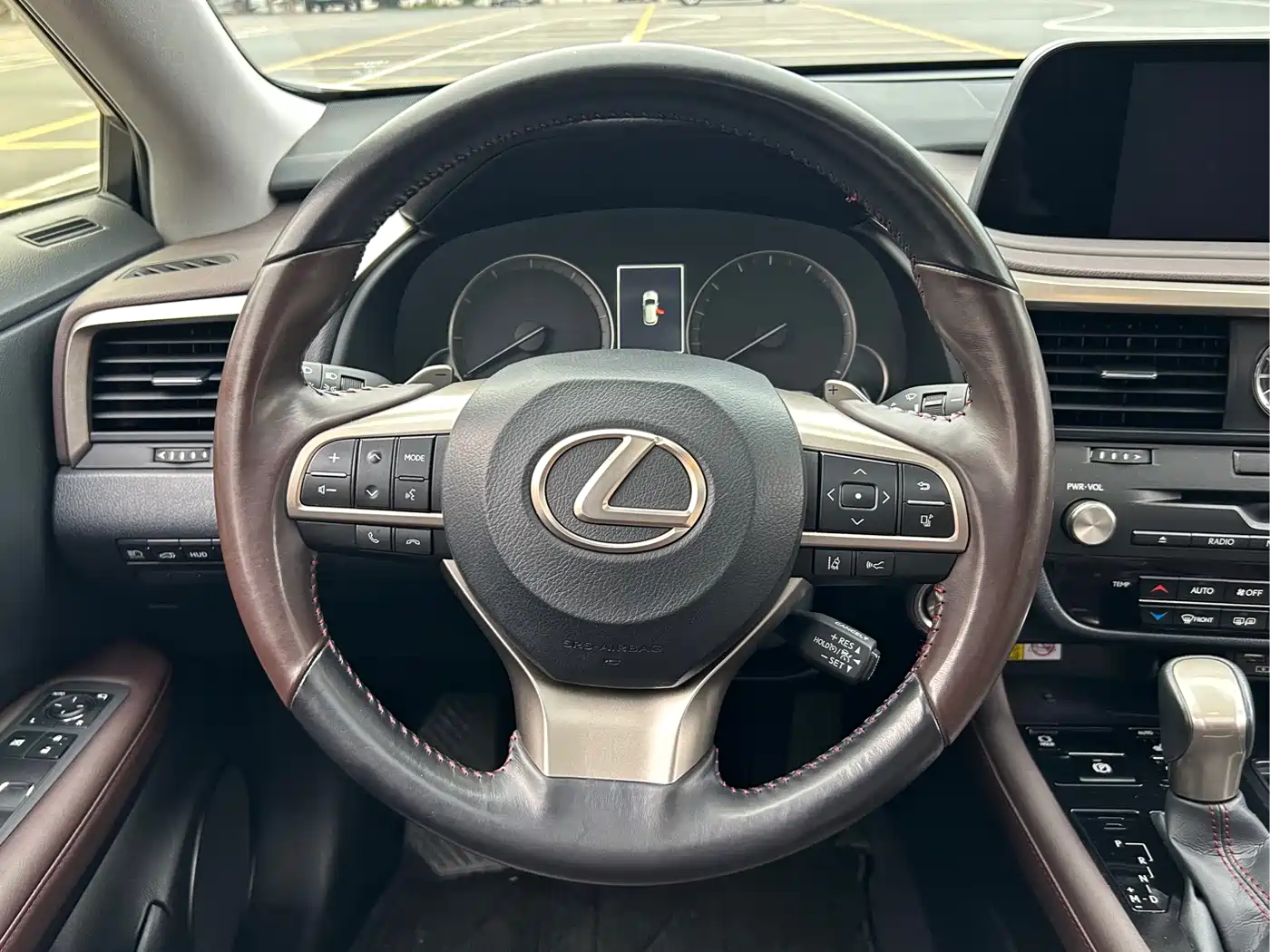 Lexus RX 2020 Facelift 300 2WD Comfort Edition фото 13