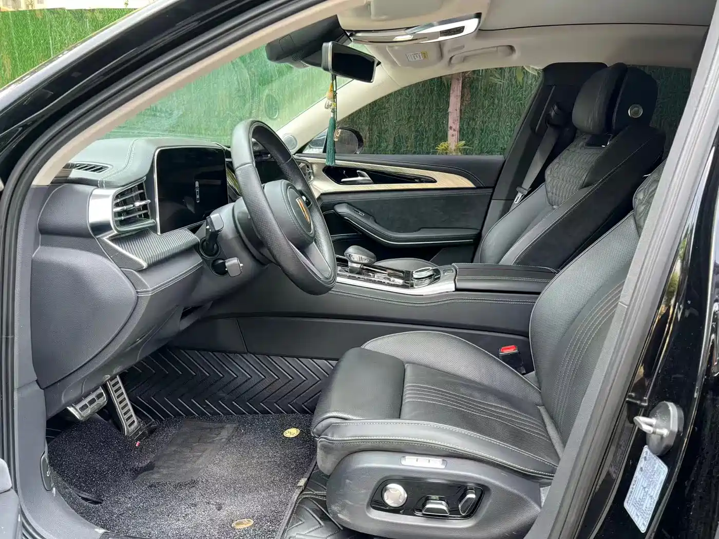 Hongqi H9 2020 2.0T Smart Connection Qi Chang Edition фото 7