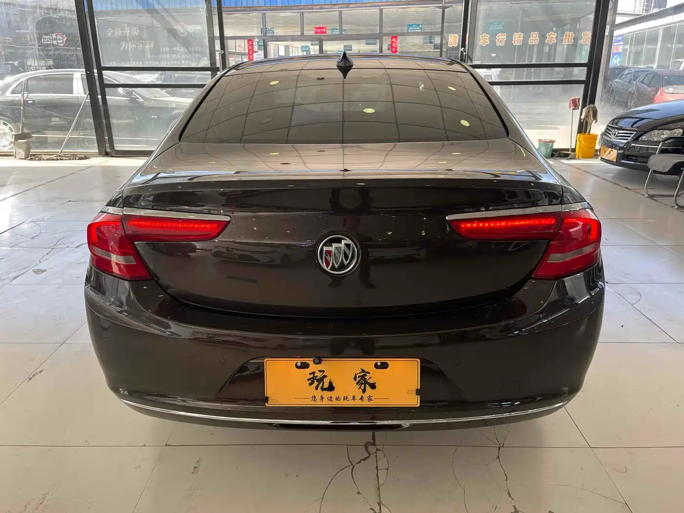 Buick LaCrosse 2018 Model 20T Elite Edition фото 19