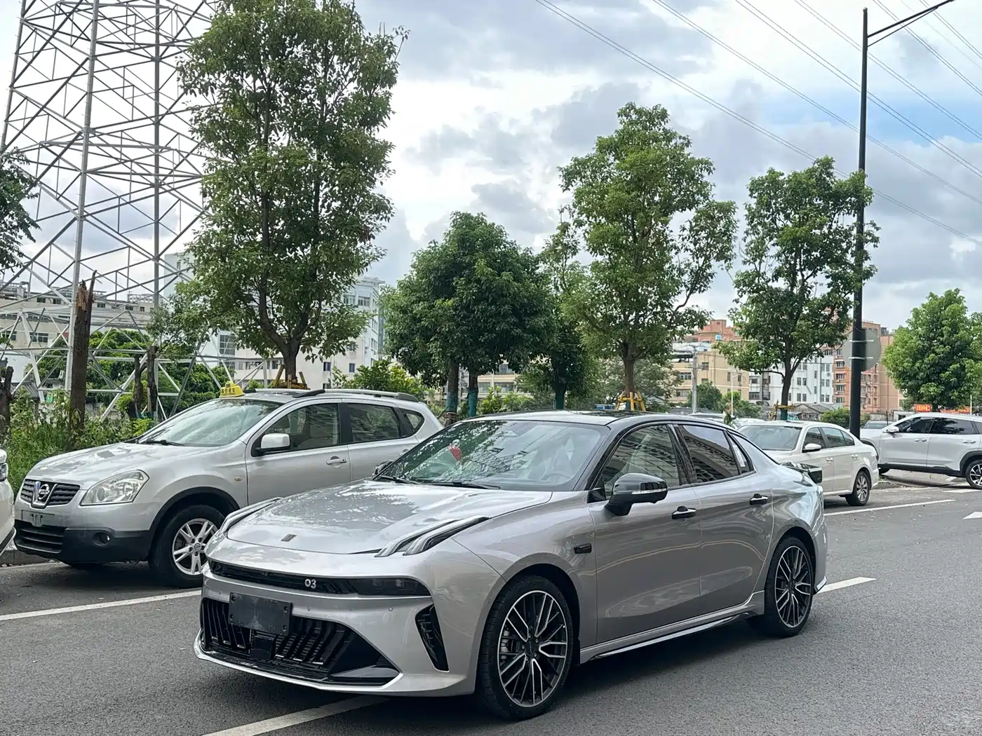 Lynk & Co 03